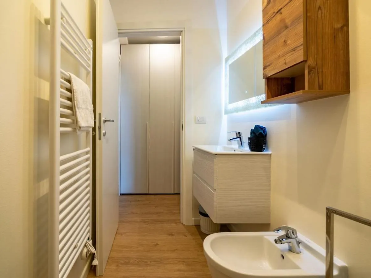 The Best Rent - Lovely Loft With Balcony Near Piazza Vetra Milan Apartment